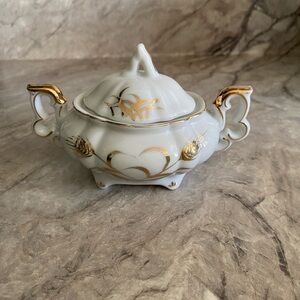 Lefton White and Gold Sugar Bowl